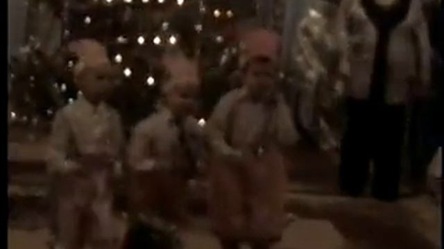 три веселых поросенка смотреть онлайн