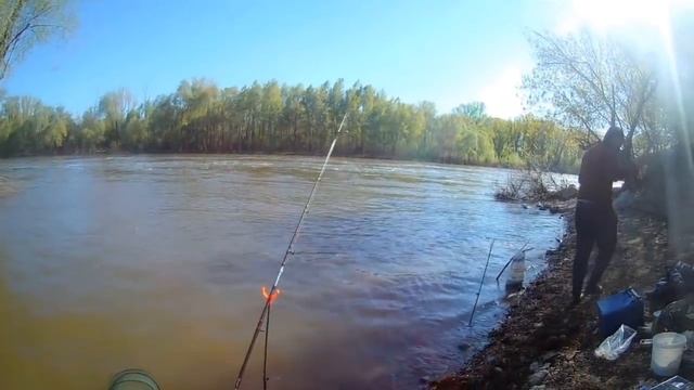 рыбалка на реке Белой 16 05 2017(Eken H9) смотреть онлайн