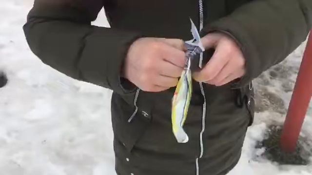 Купили лизун в магните. "Лизун № 1" смотреть онлайн