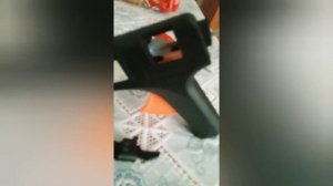 Очистить клеевой пистолет,в быту,от остатка стержня,подручными средствами.#art