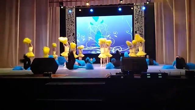 Танец " Будьмо разом" смотреть онлайн