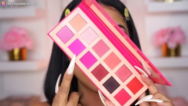BOLD COLORFUL CUT CREASE MAKEUP TUTORIAL | Melly Sanchez смотреть онлайн