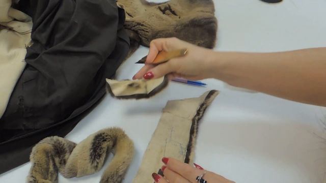 #ремонтшубы Ремонт шубы из шкурок норки ,как выполнить вставки на нижнюю часть оката рукавов. смотреть онлайн