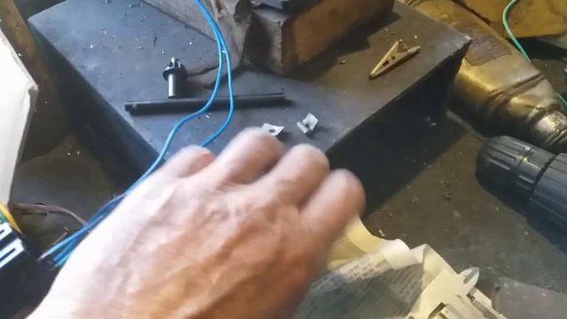 Установка автомагнитолы в Таврию 1102 смотреть онлайн