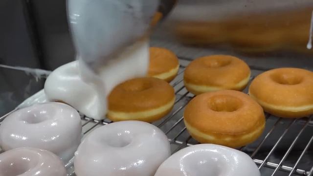 미국식 도넛 Donuts sold out every day! American style Donut Master - Korean street food смотреть онлайн