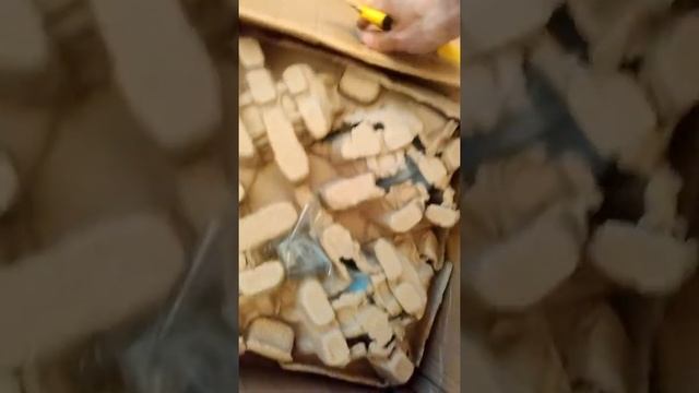 как СДЭК теряет(или ворует) часть товар при доставке Москва - Питер. смотреть онлайн