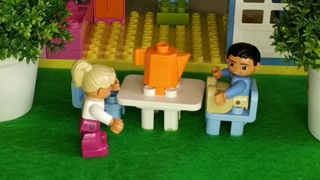 Lego Duplo. Строим три разных дома из одного набора смотреть онлайн