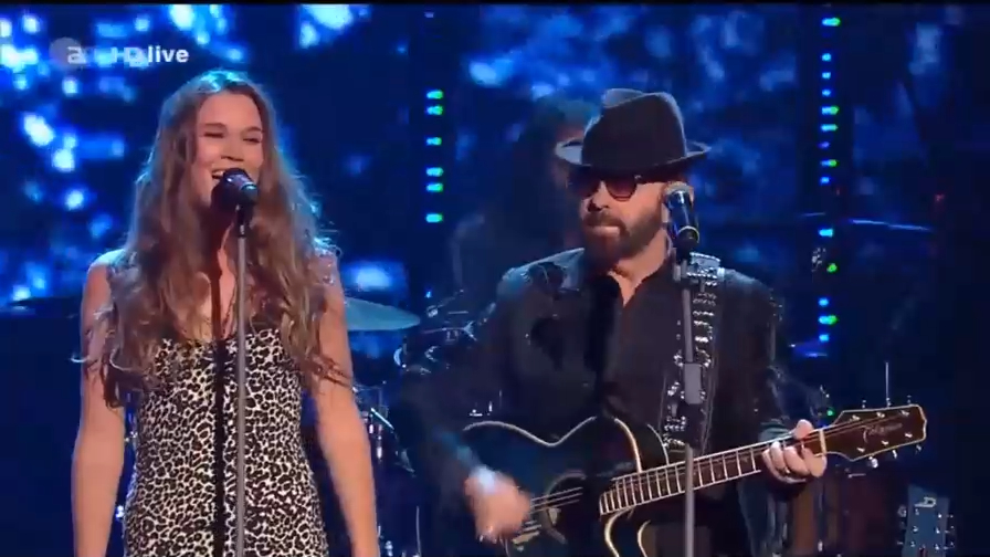 Joss Stone - Here Comes The Rain Again (SR)_x264 смотреть онлайн