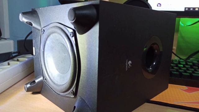 Logitech z506 Bass Test смотреть онлайн