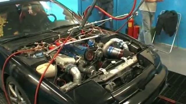 Mobnes nissan 200sx s13 Dyno day video 577whp 649hp WORKING смотреть онлайн