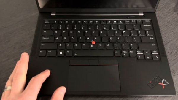 2024 Lenovo ThinkPad X1 Carbon Gen 11