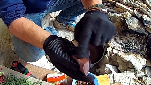 КОФЕ ИЗ ЖЕЛУДЕЙ. Рецепт напитка в походе. Дикий шеф-повар. Wild chef смотреть онлайн