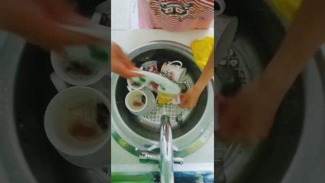 Мою посуду / ASMR смотреть онлайн