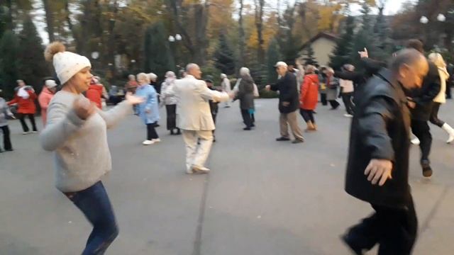 С днем рождения, Нина!!!??Желаю счастья в личной жизни!!!??? смотреть онлайн