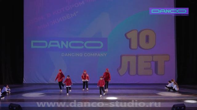 «Шаффл в 5 Авеню» Шаффл Окт. Поле, педагог-хореограф Мария Андреева смотреть онлайн