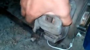 уже не клинят направляющие суппорта
