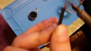 Как залудить провода для наушников