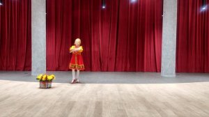 Баринова София (8 лет) Соло.  Русский танец "Корзиночка". Педагог: Абаева Э.В. МБУК КЦ Сайдаш.