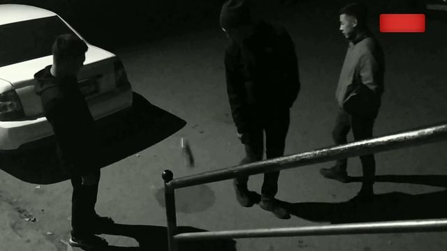 Скрытая камера засняла как парни.... смотреть онлайн