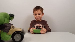 Машинка - Супергерой Силач Халк разрушитель перевернушка | Большие игрушки машинки для мальчиков