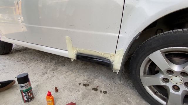 Подготовка автомобиля к затягиванию в пленку. Убираем ржавчину и красим. Часть 1. Skoda Fabia I. смотреть онлайн