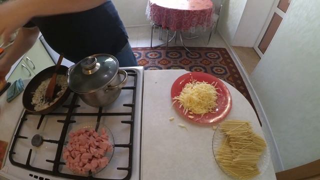 Макароны с колбасой и сыром!!! смотреть онлайн
