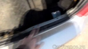 Лечим выгорание провода массы заднего фонаря на Пежо 307