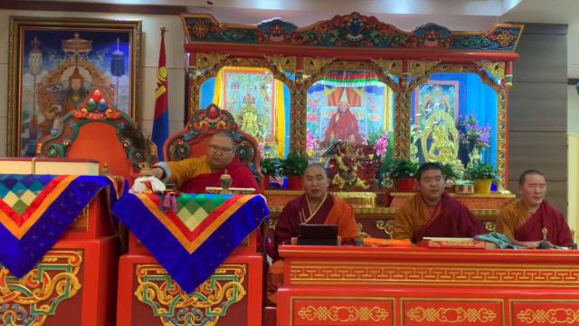 Эрүүл мэндийн бурхан Маналын уншлага | Medicine Buddha Prayers