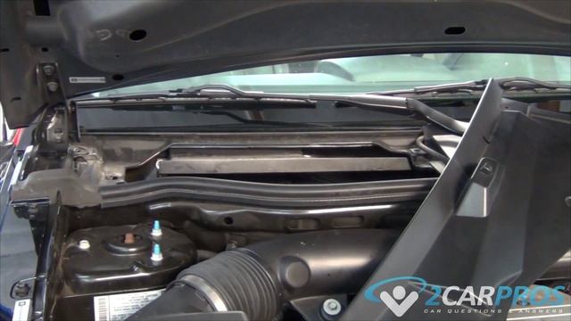 Cabin Air Filter Replacement Saturn Vue 2002-2007 смотреть онлайн