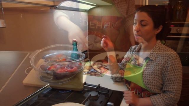 Теплый салат с дымком! Оригинальный рецепт на все случаи )! смотреть онлайн