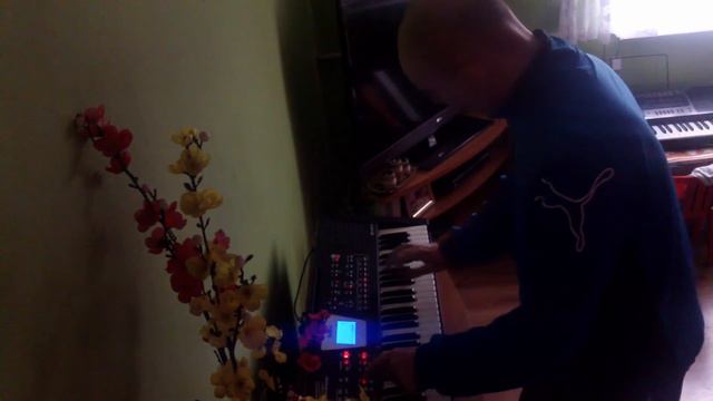 Kesera cover by Roland BK3 смотреть онлайн