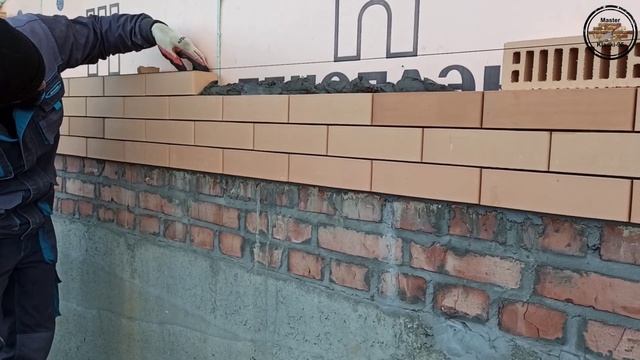 Кирпичная кладка облицовка Старый Оскол-пустошовная кладка кирпича.Unusual brickwork Мастер кладки. смотреть онлайн