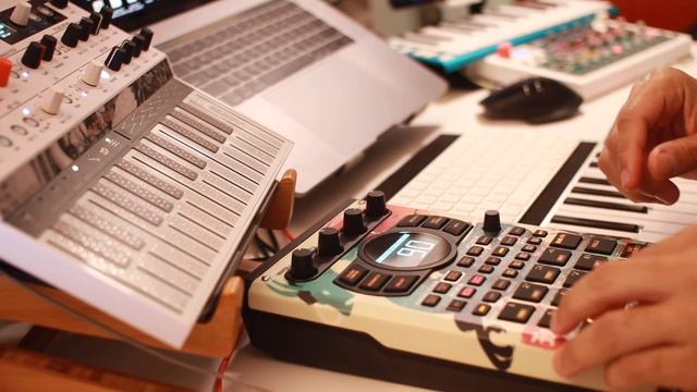 Creating a Chill Lo-fi beat from Scratch смотреть онлайн
