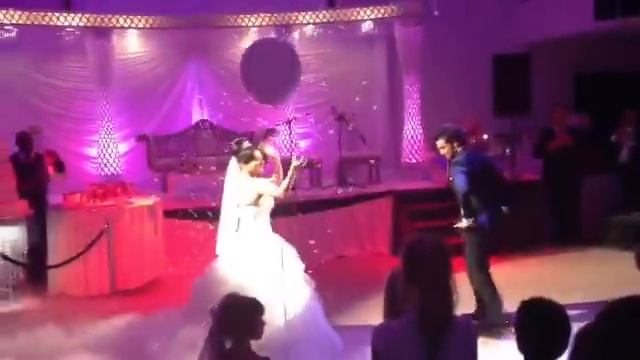 Persian Wedding Dance Pouya&Nazanin @nasjanin Instagram смотреть онлайн
