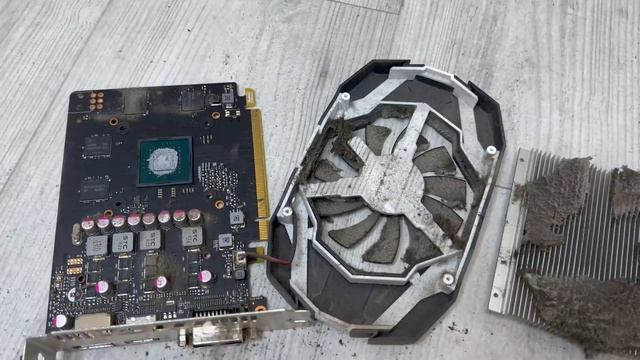 Чистка и полное обслуживание системного блока компьютера. Чистка пк от пыли. Чистый компьютер. смотреть онлайн