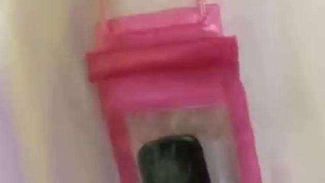 Водонепроницаемый кошелёк для купания смотреть онлайн