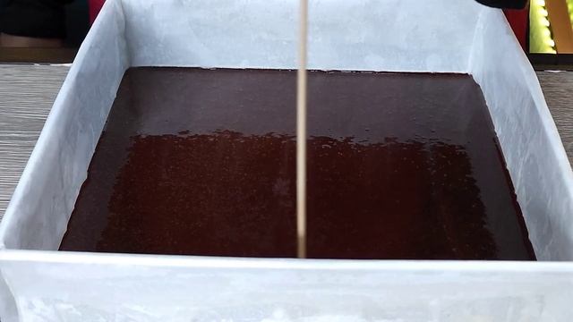KEK COKLAT MOIST KETAGIH VIRAL | Tips Kek Moist Lembut & Cantik Ganache | Chocolate Moist Cake смотреть онлайн