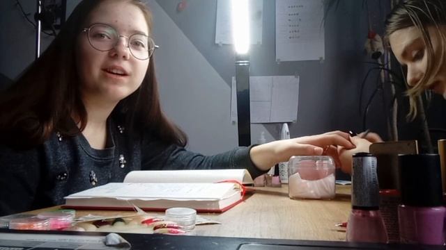 VLOG: в гостях у подруги / делаю маникюр с ГЕЛЬ ЛАК покрытием / треш история в маникюрном салоне смотреть онлайн