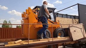 Погрузка мини-погрузчика МКСМ 800Н