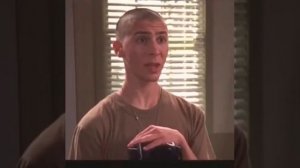 Такой солдат появляется раз в тысячу лет)