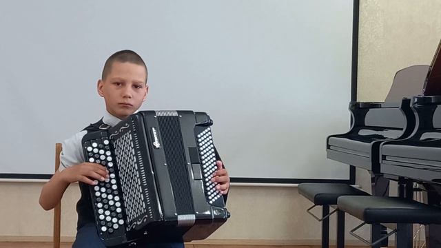 Л.Колесов " Первые шаги ", исп.Свирипа Сергей смотреть онлайн