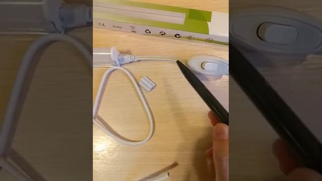 Как подключить LED лампу к розетке(how to connect to a power outlet led lamp). смотреть онлайн