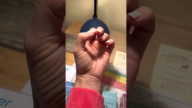 Быстрый маникюр дома