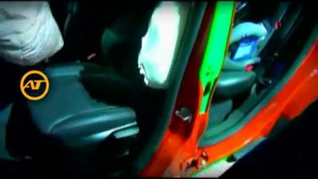 Ford novedades y seguridad Ecosport. Salón San Pablo 2012 (2) | www.AUTOTECNICA.TV смотреть онлайн