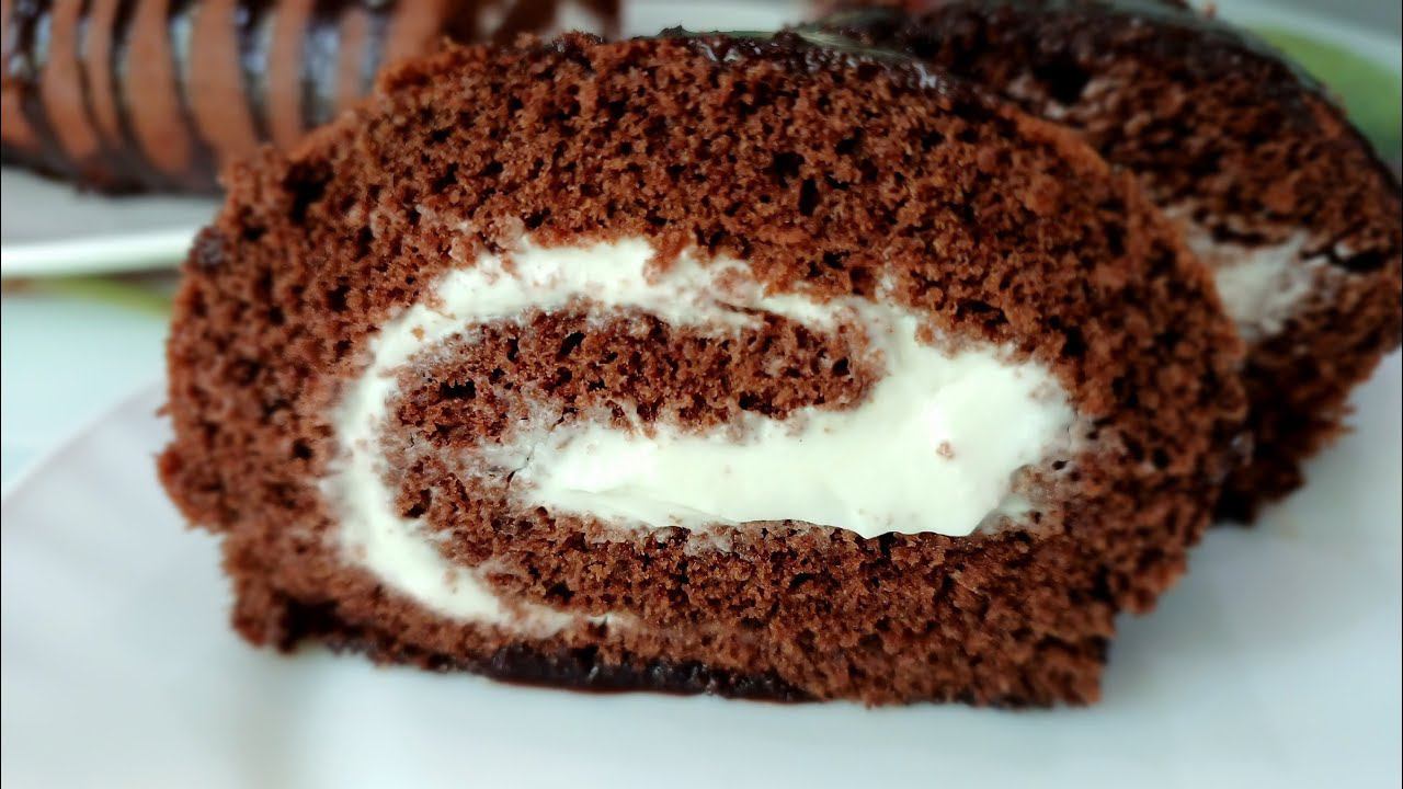 Шоколадно - медовый рулет. Мягкий, пористый. Нежнейший крем! Этот десерт станет Вашим любимчиком. смотреть онлайн