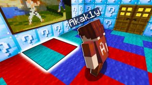 ?Майнкрафт, но я построил СЕКРЕТНУЮ БАЗУ в мире из ЛАКИ БЛОКОВ!