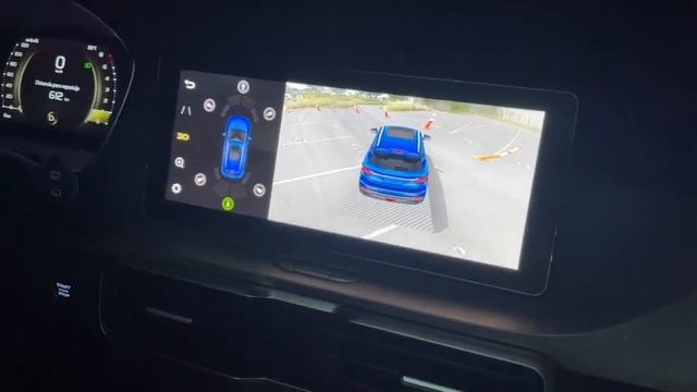 GEELY presenta el nuevo modelo Coolray - cámara 360 grados смотреть онлайн