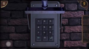 Прохождения игры Horror House Escape #5. Чердак.