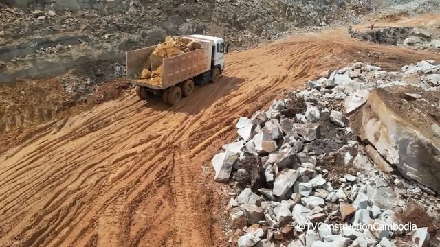 Wonderful Building Foundation Mountain Road, Skill Operator Dozer Pushing, Dump Truck Unloading Roc смотреть онлайн