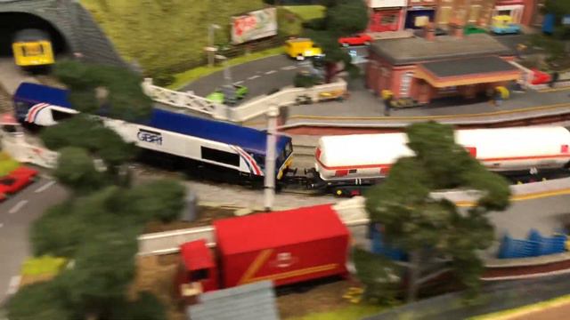 No 42. Hejan BOC wagons & Dapol 121/122 Bubble cars also extra details & tips смотреть онлайн